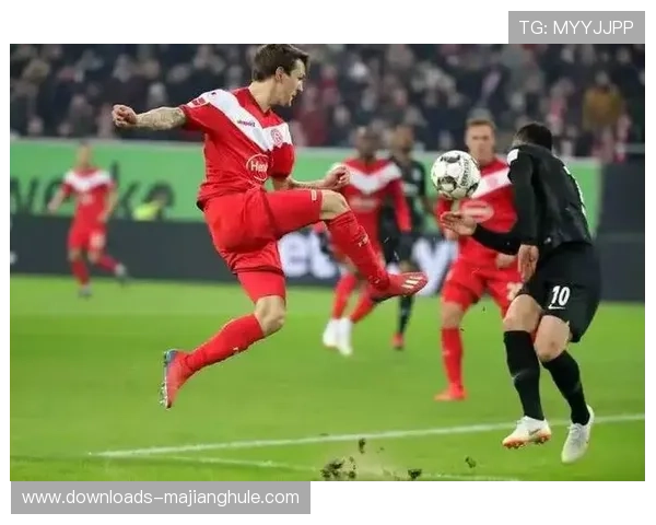 美因茨2-1爆冷击败莱比锡，收获两连胜